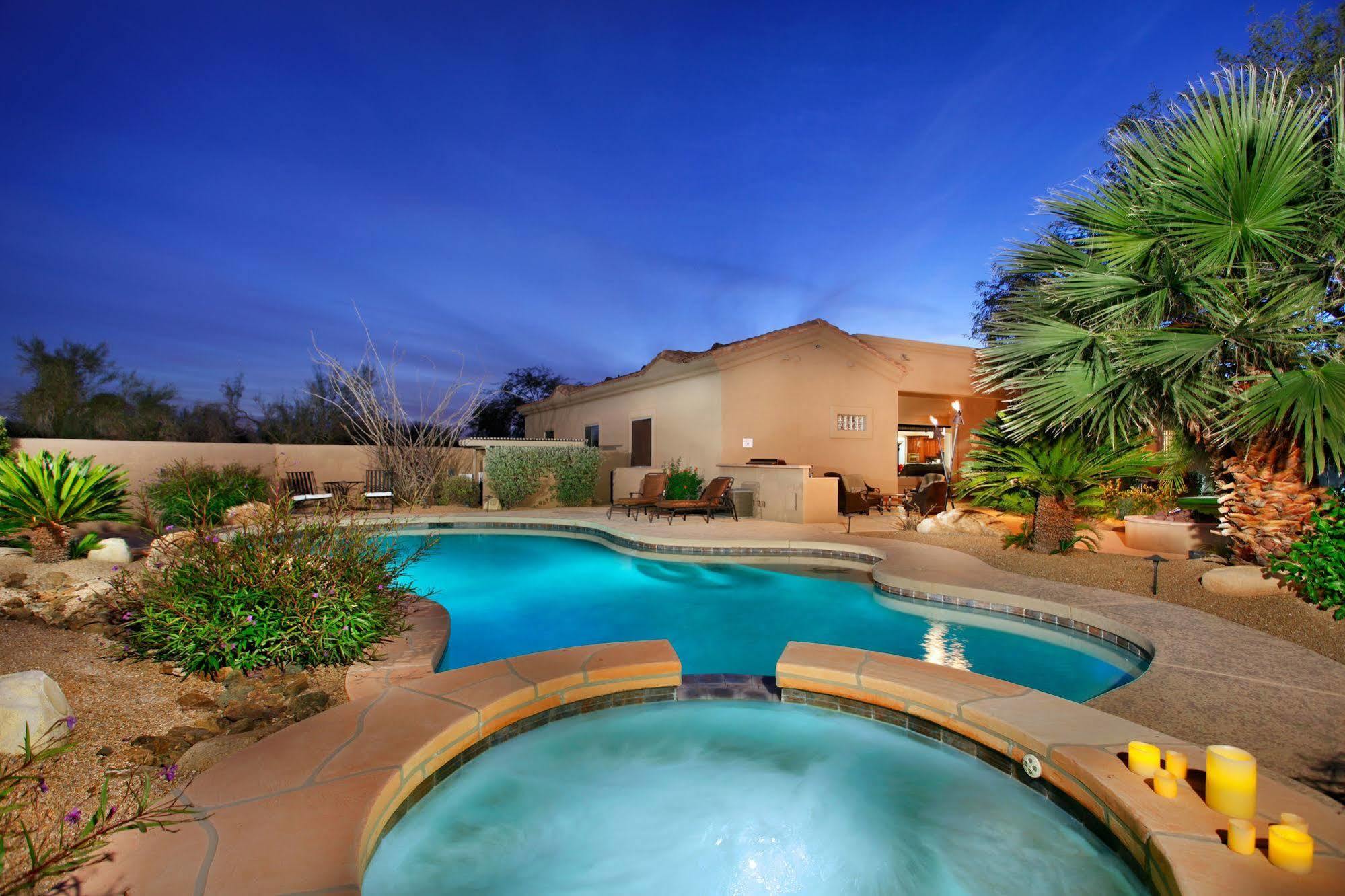 Private Vacation Homes Scottsdale Exterior photo